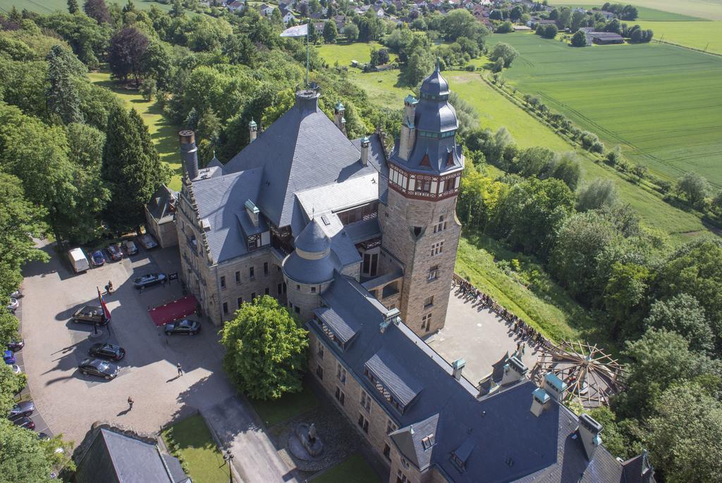 Schloss Hotel Wolfsbrunnen Schwebda Esterno foto