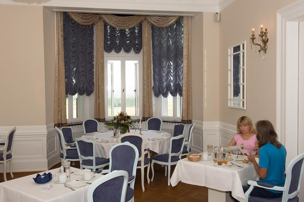 Schloss Hotel Wolfsbrunnen Schwebda Esterno foto