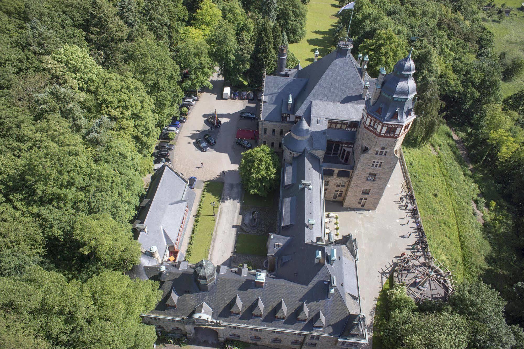 Schloss Hotel Wolfsbrunnen Schwebda Esterno foto